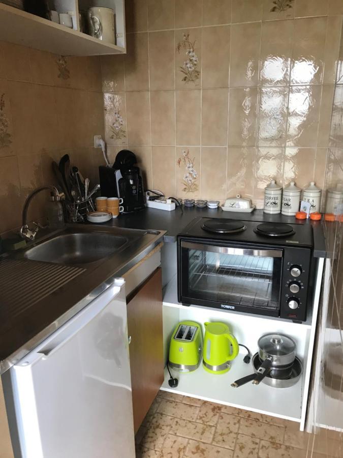 Availles-Limouzine May'S Cottage מראה חיצוני תמונה