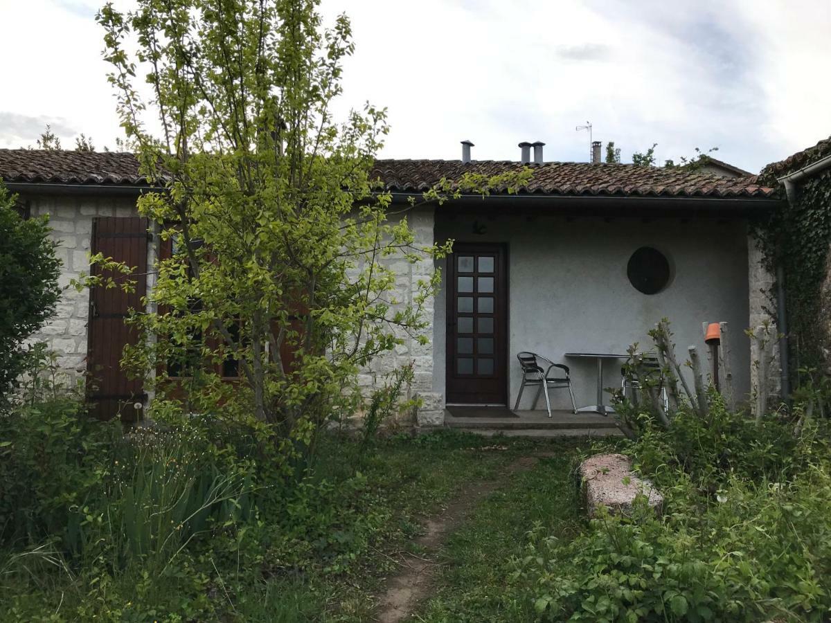 Availles-Limouzine May'S Cottage מראה חיצוני תמונה