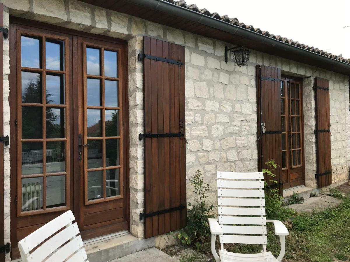 Availles-Limouzine May'S Cottage מראה חיצוני תמונה